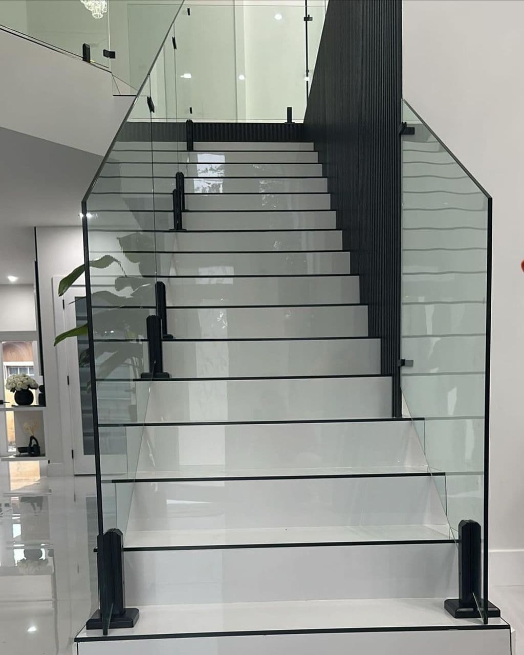 Premium Glass Partitioning